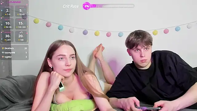 Emily and Ilumi online show from January 16, 2025, 3:46 pm