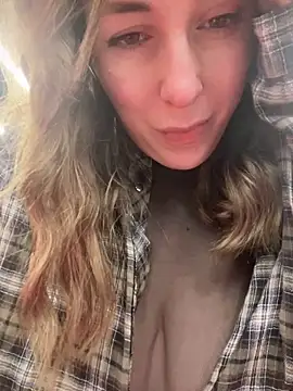 MommmyYummy online show from February 6, 2025, 4:58 pm