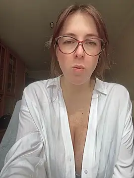 MommmyYummy online show from April 23, 2026, 10:47 am