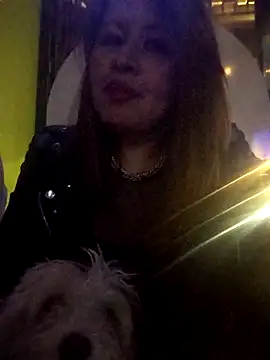 isabellacen online show from March 2, 2025, 4:17 am