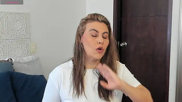 V monse online show from September 14, 2025, 2:49 pm