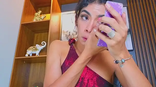 Snapshot of Alahia_Rodriguez chatting on May 16, 2026, 11:46 pm Alahia Rodriguez online show from May 16, 2026, 11:46 pm