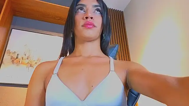 Snapshot of Alahia_Rodriguez chatting on June 1, 2026, 7:26 pm Alahia Rodriguez online show from June 1, 2026, 7:26 pm