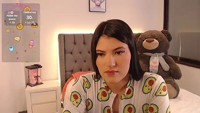 Nicols66 online show from April 6, 2026, 9:49 pm