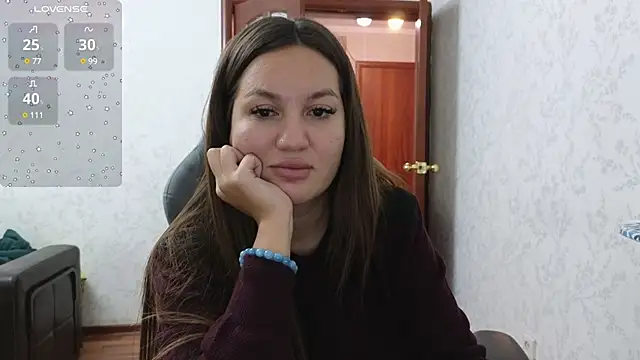 Nelly Fischer online show from December 20, 2024, 8:12 pm