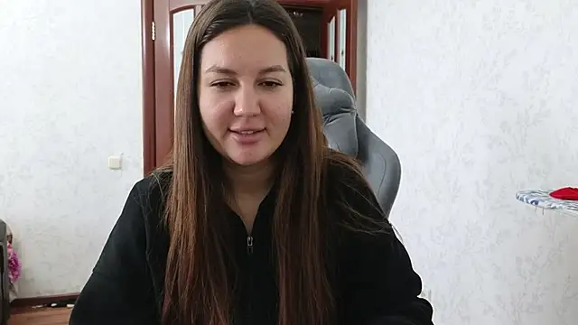 Nelly Fischer online show from January 8, 2025, 8:27 am