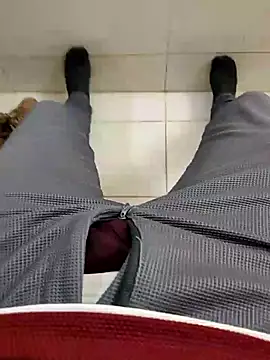 samlord261 online show from December 7, 2024, 5:26 am