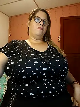 EllisW8 online show from February 25, 2025, 11:11 pm