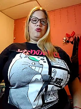 EllisW8 online show from March 18, 2025, 2:04 pm