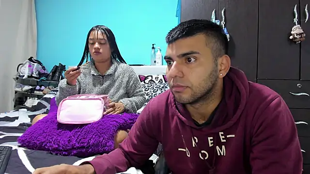 2ScarletandRyan8 online show from April 21, 2026, 9:59 am