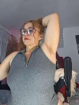 evelin hott online show from February 14, 2025, 1:02 am