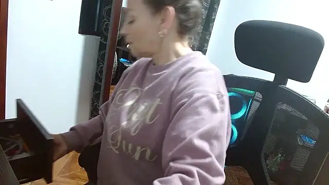 asleycavta online show from January 17, 2026, 10:24 pm