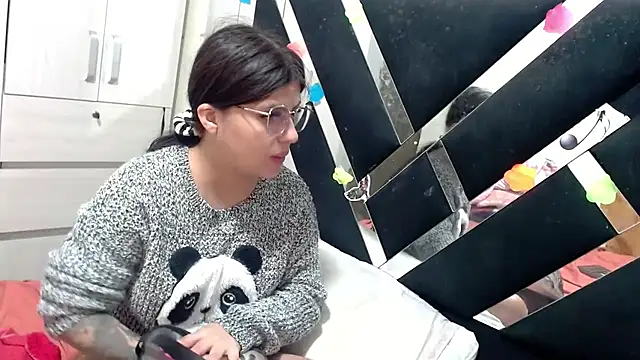 Snapshot of katery_wok11 chatting on July 5, 2026, 8:27 pm katery wok11 online show from July 5, 2026, 8:27 pm
