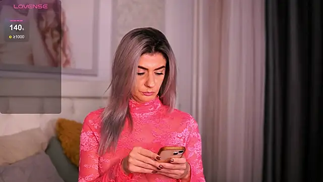 Adelyn Chase online show from October 2, 2025, 9:05 am