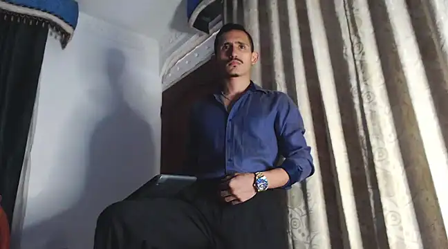 Snapshot of HomeAloneK chatting on February 12, 2025, 7:45 pm HomeAloneK online show from February 12, 2025, 7:45 pm