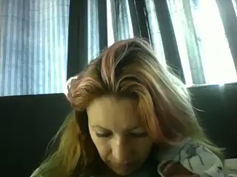 Paulita x3 online show from February 10, 2025, 1:33 pm