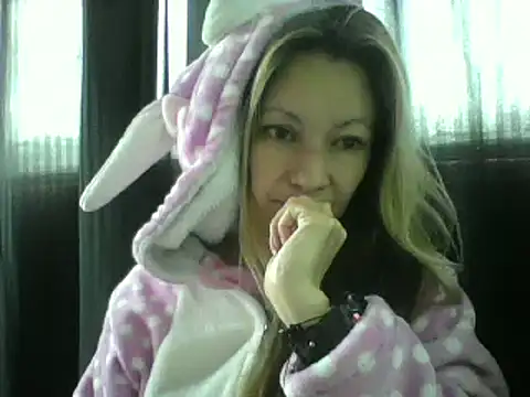 Paulita x3 online show from March 31, 2026, 11:54 am