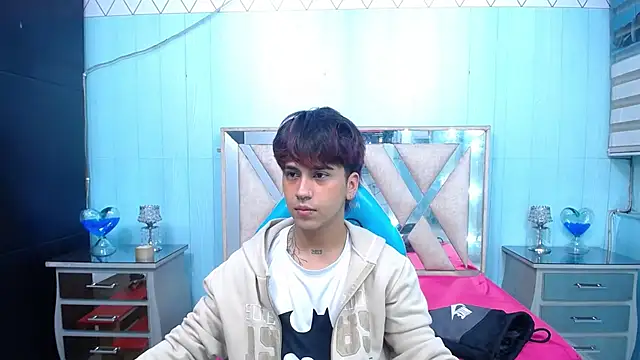 alex 477 online show from September 23, 2025, 11:35 am