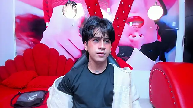 alex 477 online show from November 14, 2025, 11:42 am