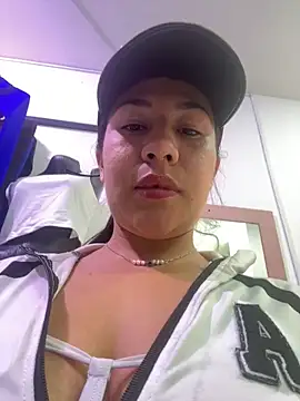 kim monti online show from October 5, 2025, 8:51 pm