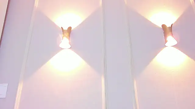 Lia walton online show from February 5, 2026, 12:10 pm