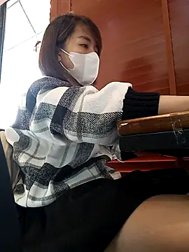 Michiko1 online show from February 15, 2025, 4:58 am