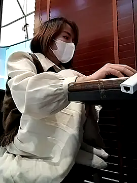 Michiko1 online show from February 18, 2025, 10:49 am