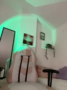 Alessiasex  online show from February 1, 2025, 7:44 pm