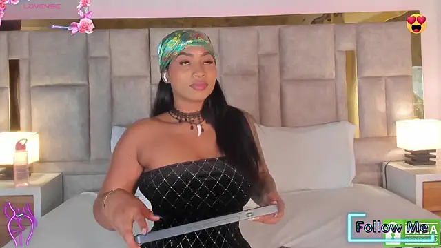 Miss Abigail  online show from March 8, 2025, 12:41 pm