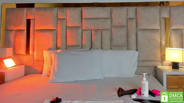 Miss Abigail  online show from March 9, 2026, 12:53 pm