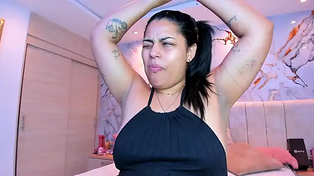 kiana cream online show from April 18, 2026, 11:58 am