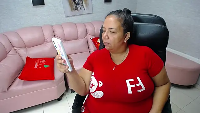 Penelope Nipples  online show from December 28, 2024, 12:24 pm