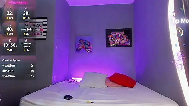 IsabellaSpencer online show from February 24, 2025, 10:14 pm