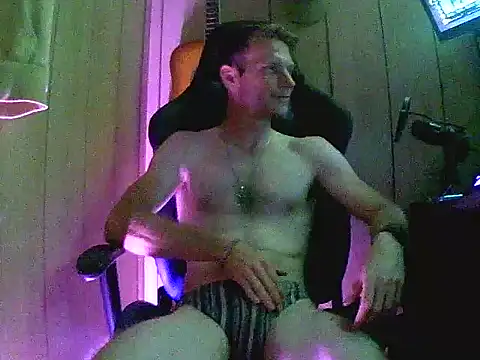 MrHungHunk online show from February 24, 2026, 8:40 pm