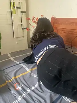 Ruby bear online show from March 8, 2025, 5:49 am