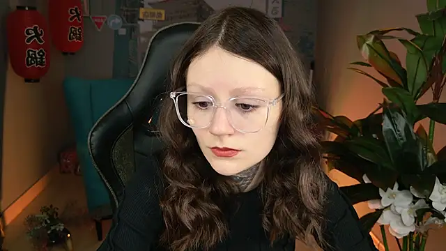 VeliraBraitberg online show from January 30, 2025, 8:22 am