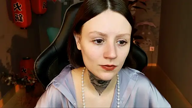 VeliraBraitberg online show from March 19, 2025, 11:17 am