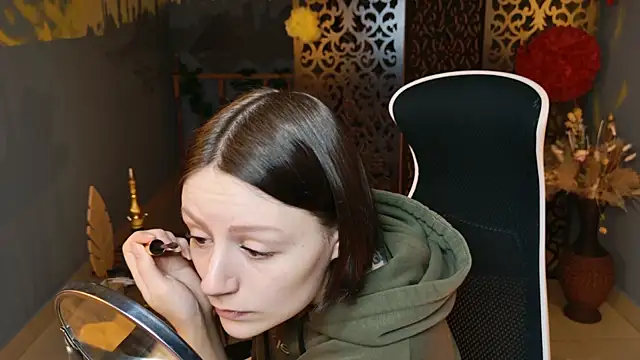 VeliraBraitberg online show from March 21, 2025, 5:11 am