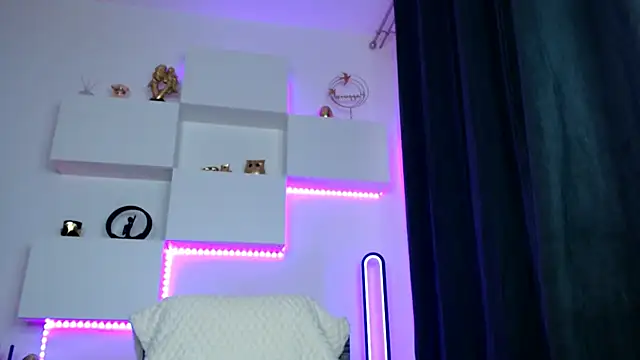 arianatattoos online show from March 30, 2026, 8:48 am