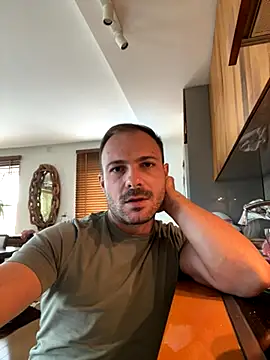 Adventurehotman online show from September 25, 2025, 11:14 am