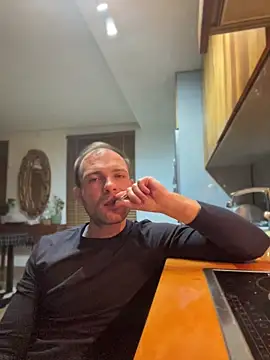 Adventurehotman online show from April 14, 2026, 7:42 pm