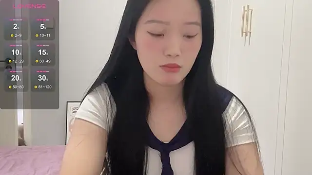 rose-u online show from October 24, 2025, 1:24 am