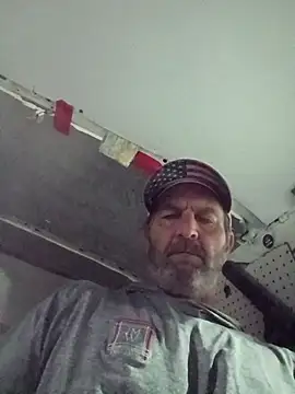 Hotbodyscottie online show from October 16, 2025, 8:26 am