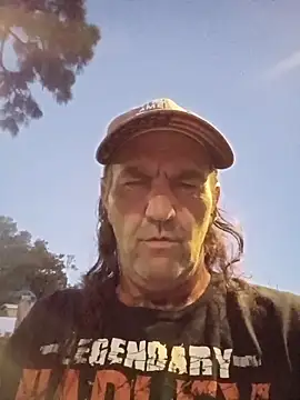 Hotbodyscottie online show from October 19, 2025, 11:11 am