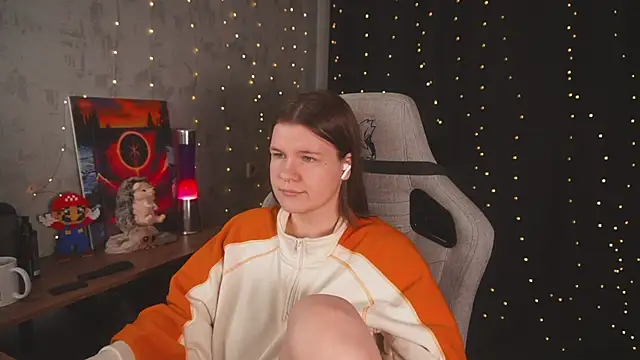 cuteamberlyyy online show from April 22, 2026, 12:13 am