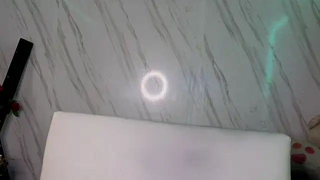 jeimy garcia online show from October 22, 2025, 12:05 pm