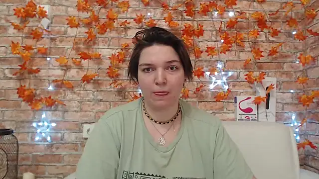 Amelia Kiss  online show from November 27, 2025, 12:35 am