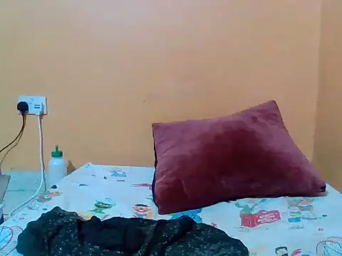 Snapshot of Prettyblackgal chatting on October 11, 2025, 3:43 pm Prettyblackgal online show from October 11, 2025, 3:43 pm