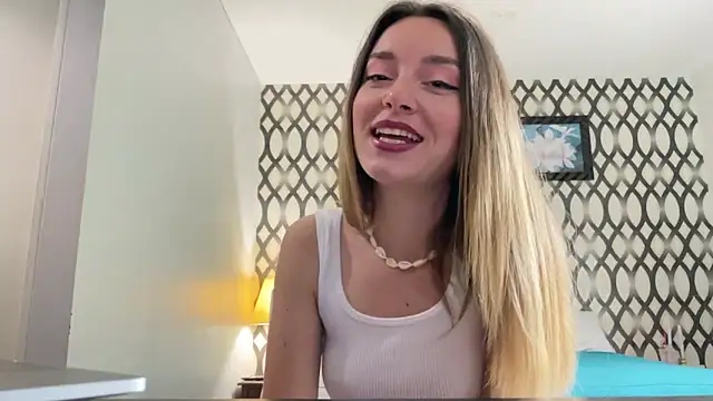 SirenaBelle online show from February 9, 2025, 1:33 am