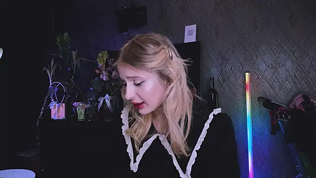 little grinch666 online show from December 22, 2025, 6:49 pm